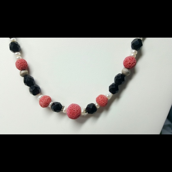 Genuine Sponge Coral Beaded Necklace 22” long - Picture 2 of 4
